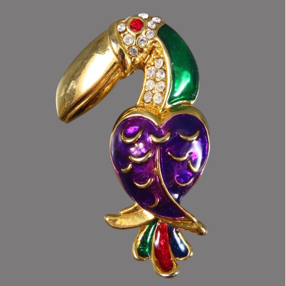 Vintage GOLD TONE BROOCH PIN Toucan Parrot Bird COLORFUL ENAMEL & Rhinestones
